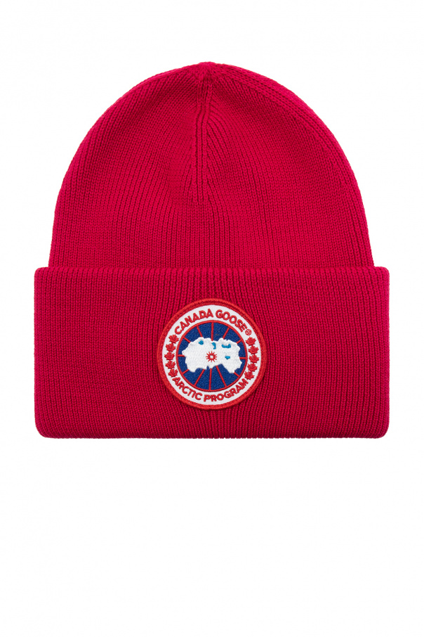 Red canada hot sale goose hat